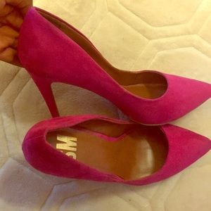 Pink heels